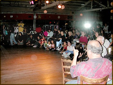interior of Ashkenaz